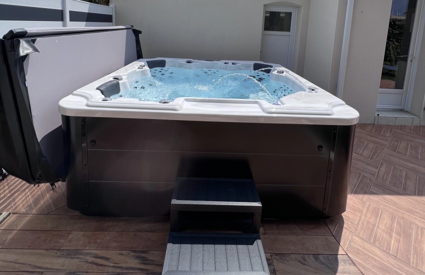 Spa MAYA 6